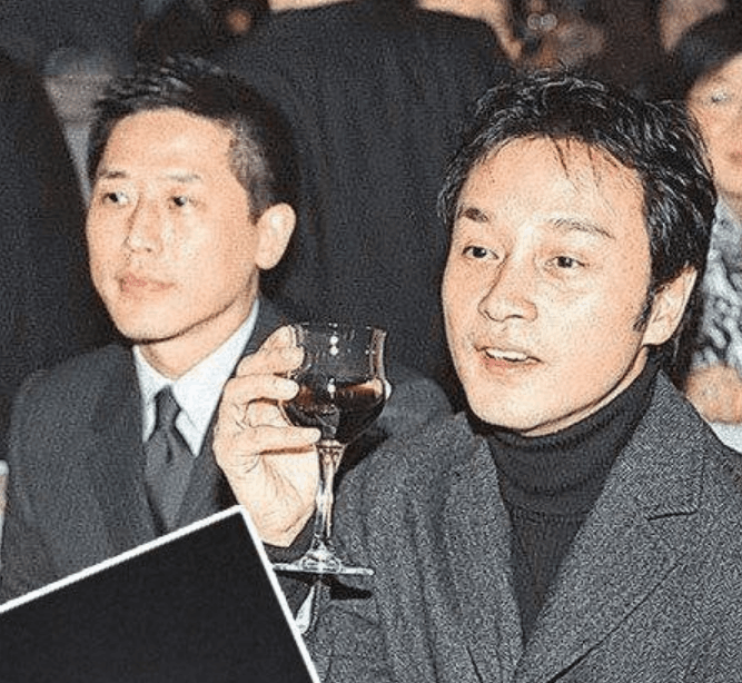 張國(guó)榮，自殺的3個(gè)原因，找到了，個(gè)個(gè)都致人死地