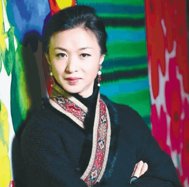 金星是男生還是女生(變性金星人物簡歷)