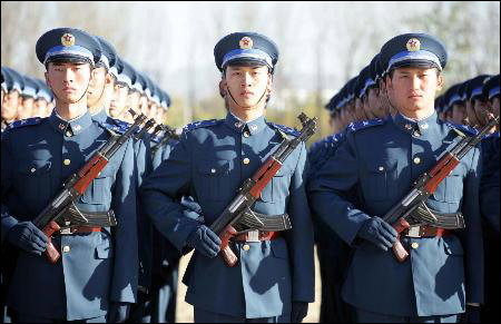 我國軍銜等級肩章排列圖片