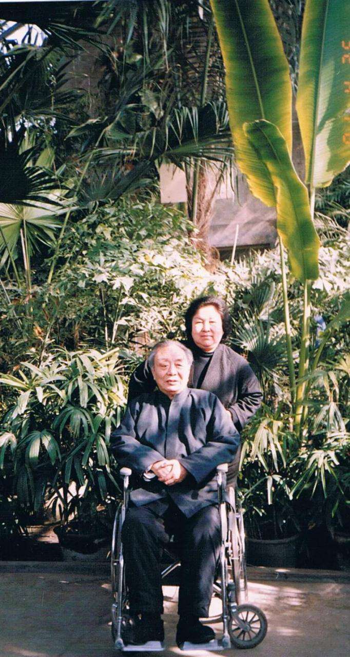 名家 | 艾青誕辰110周年｜艾青詩選