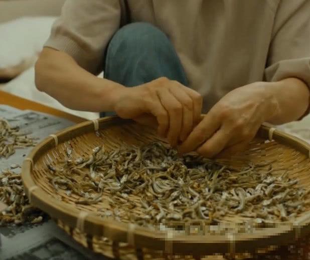 釜山行細思極恐的細節(釜山行細節分析解說)