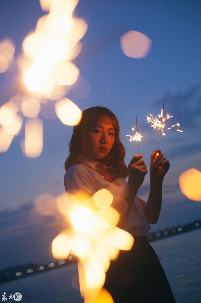 女生仙女棒坐著使用方法 仙女棒是插在哪的
