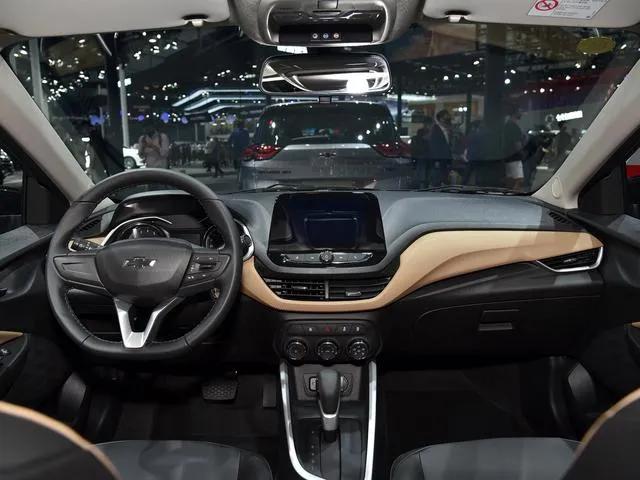 5萬左右自動擋的車哪款好(5萬落地最熱銷十款車自動擋)