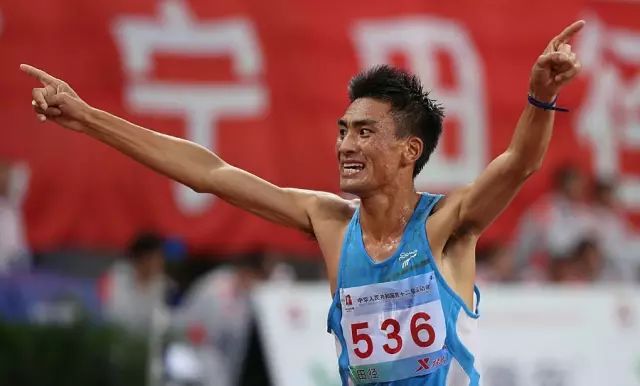 10公里50分鐘什么水平(10公里配速對照表與年齡)