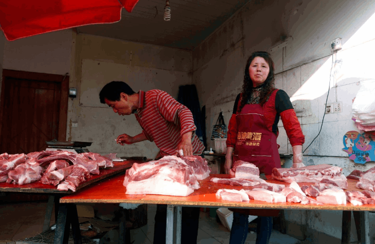 豬肉生意怎么吸引客戶(賣豬肉的技巧與營銷)