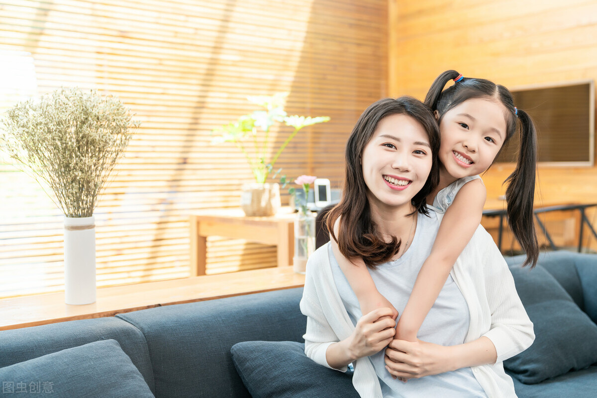 離異家庭孩子心理缺陷表現(心理異常的表現有哪些)