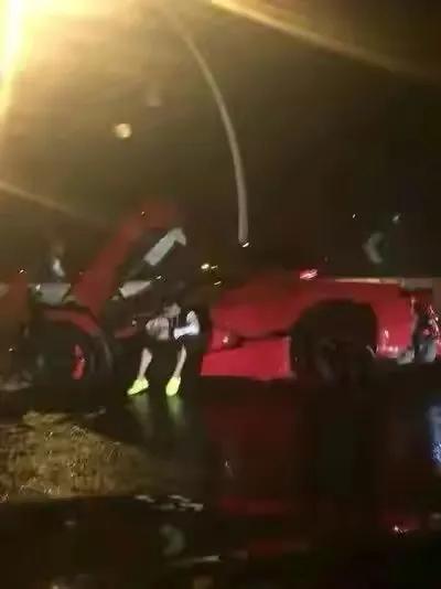 傳說中的“滬上皇”秦奮到底是什么背景？兩種說法哪個可信