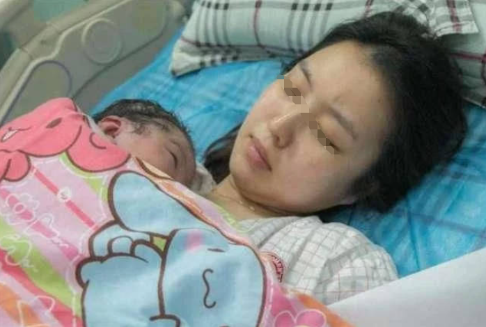 男孩和女孩鼓包區(qū)別圖(孕肚鼓包和不鼓包的因素)