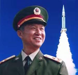 10位掛像英模，英雄榮光長明不滅