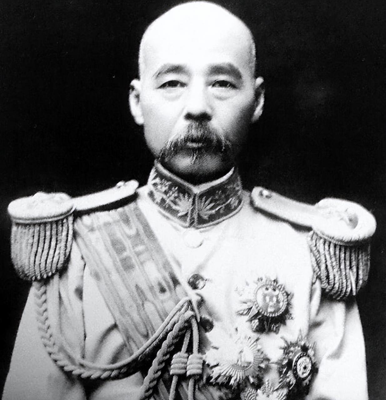 馮鞏個人資料簡介及家世(太爺爺是民國總統馮國璋)