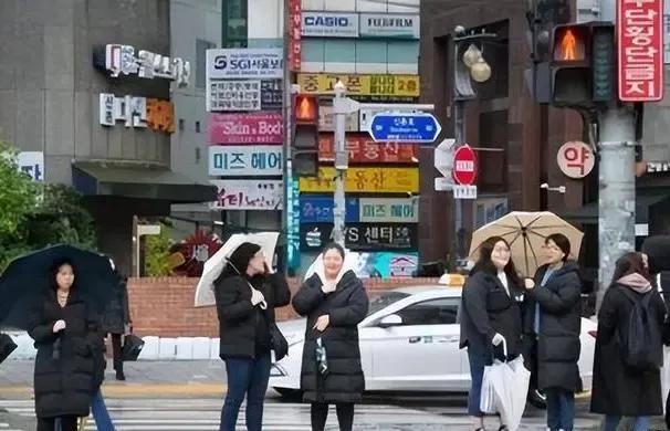 為什么韓國的月薪很高(為什么韓國男人都很高)