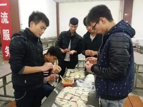 衛國戍邊英雄事件(衛國戍邊英雄事件觀后感300字)