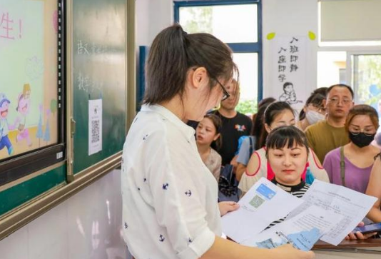 為什么不建議孩子去私立學校(私立高中)