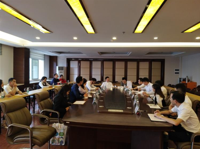 為什么新領導要換辦公室主任