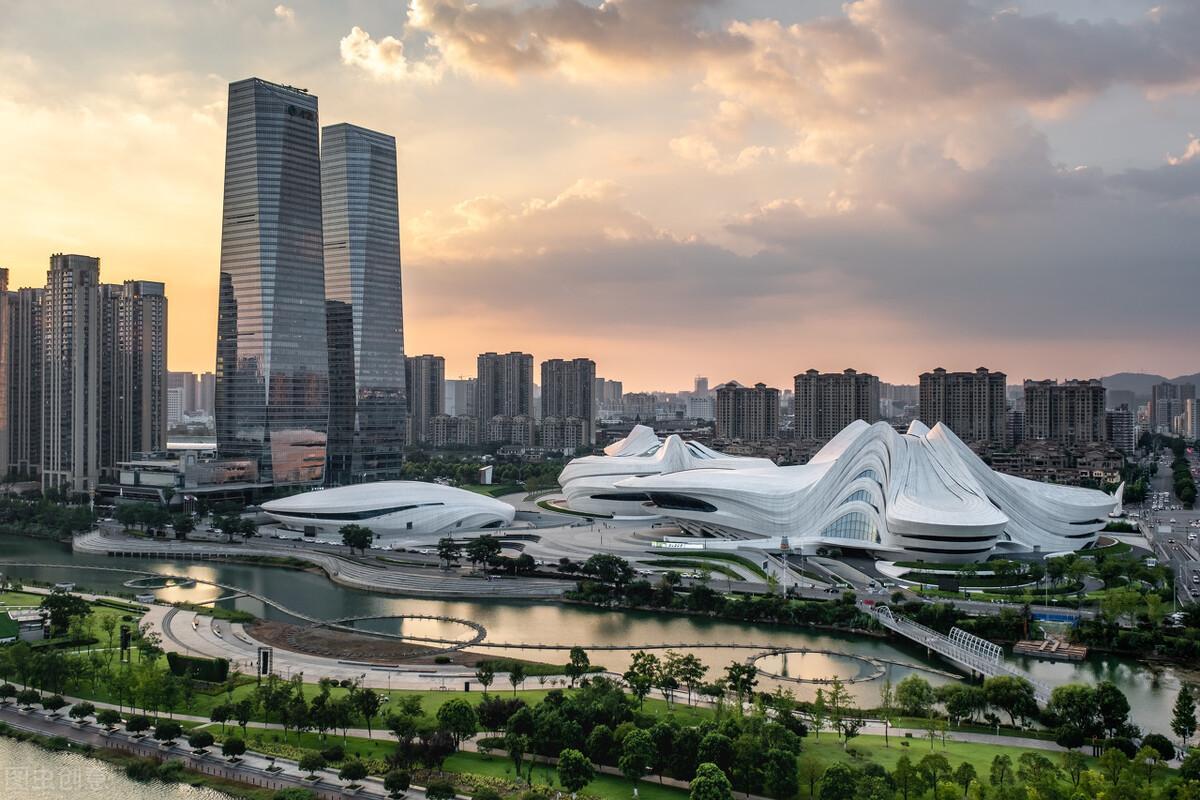 最新十大火爐城市排名(中國十大最熱的城市排名)
