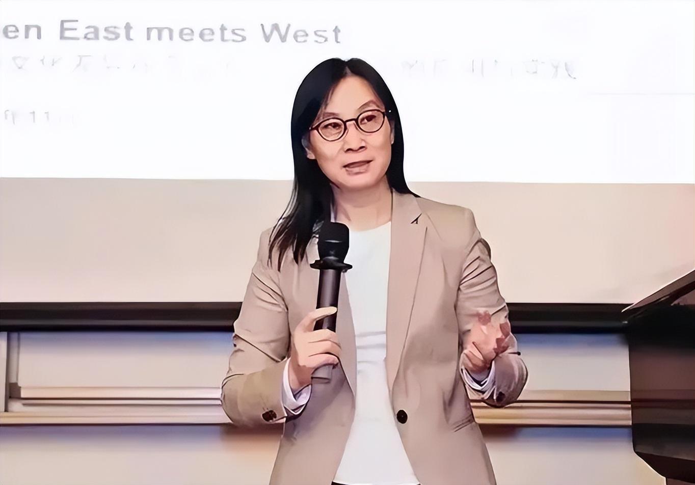前北大教授陳春花學歷事件，從網紅教授到學歷造假