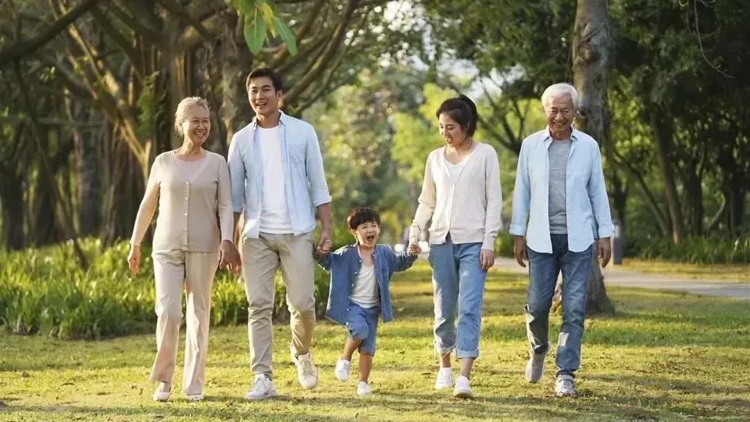 夫妻相處之道人生感悟:很現(xiàn)實(shí)的人生感悟說(shuō)說(shuō)