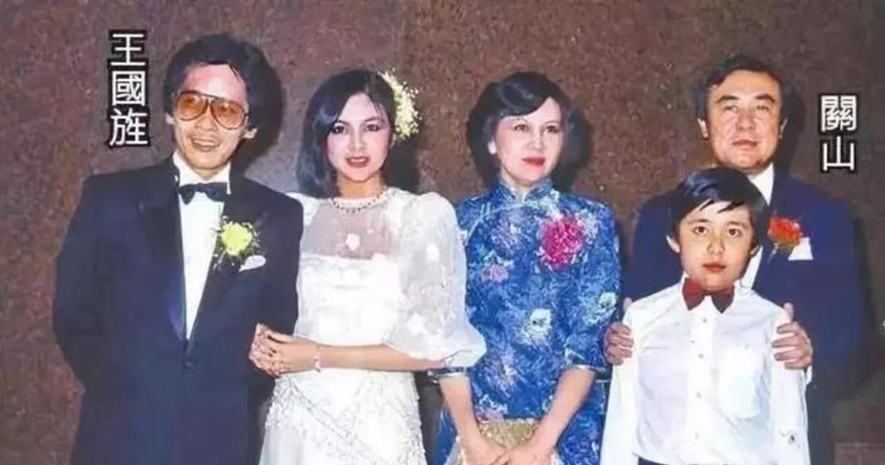 港片女神盛世美顏(港臺10大經典女神)