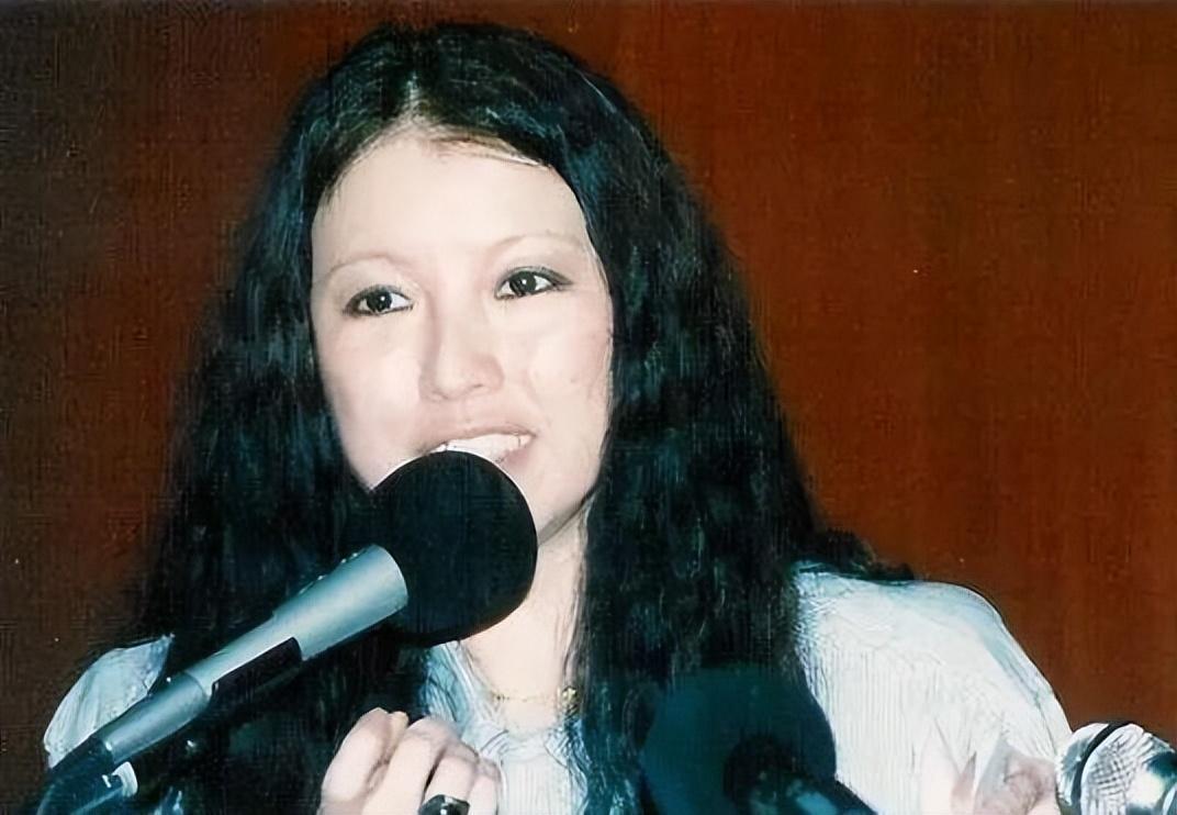 女作家三毛之死( 三毛之死是抑郁而死嗎 )