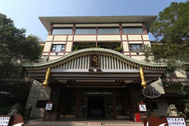 中國最好的溫泉在哪里(中國最好的溫泉排名第一)