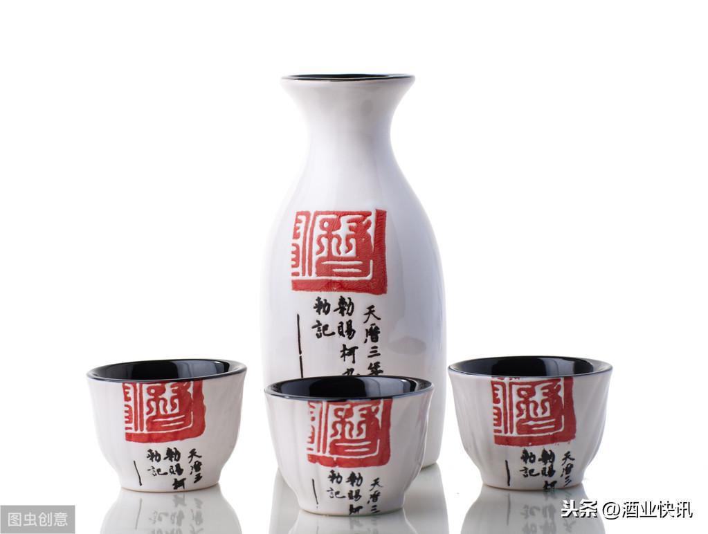 遵義十大醬香酒香飄江城醉三鎮(zhèn)(除了茅臺酒遵義還有十大名酒)