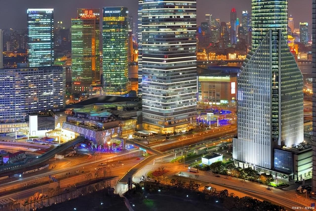 國內(nèi)知名獵頭公司排名(國內(nèi)獵頭公司梯隊分布圖)